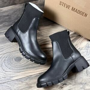 NIB Steve Madden 9.5M Hutch Stretch Lug Sole Chelsea Boots Black Faux Leather
